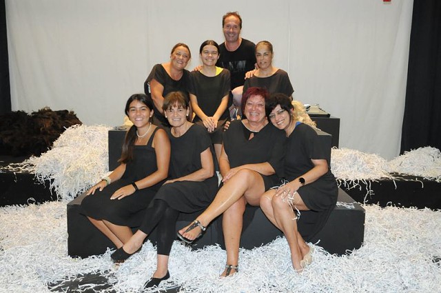 Nas asas da Ilha_ Elenco.jpg